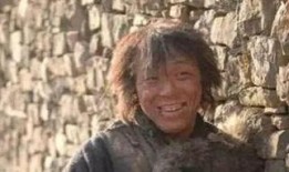 黄渤爆料坐火车视频播放,揭秘明星坐火车幕后故事