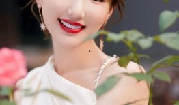 女主娱乐圈吃瓜文推荐,女主的吃瓜之旅，带你领略明星幕后风云